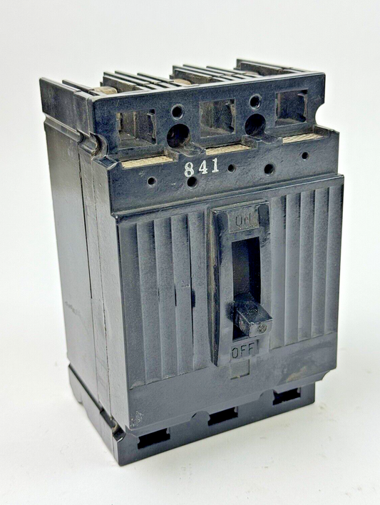 GE - TE132020 - MOLDED CIRCUIT BREAKER - 3 POLE/20A/240VAC0