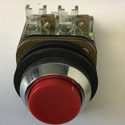 TELEMECANIQUE XB2.ML402 PUSH BUTTON BLACK 600VAC/DC HEAVY DUTY2