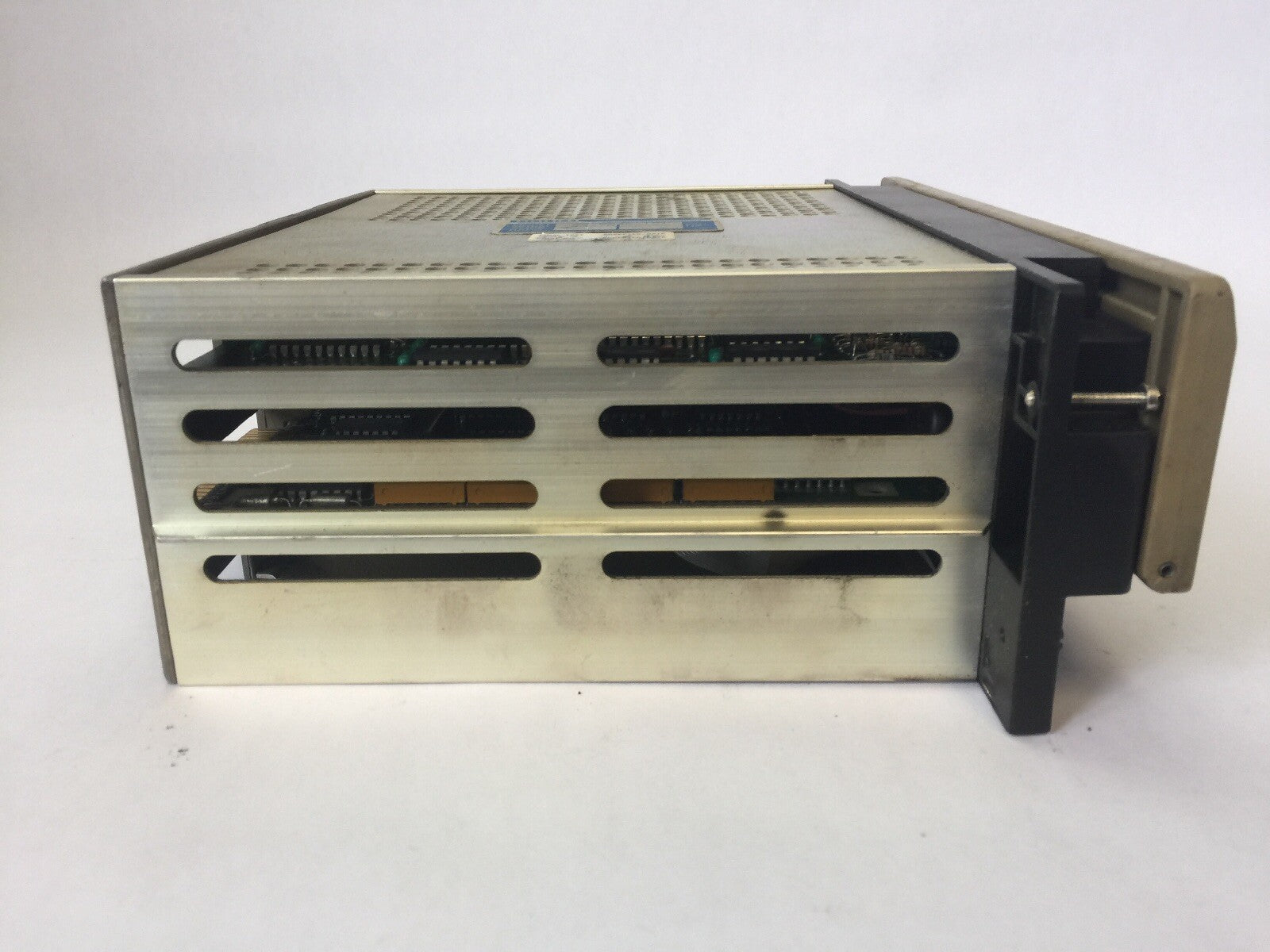 GOULD MODICON AS-884A-101 PROGRAMMABLE CONTROLLER MISSING KEY3