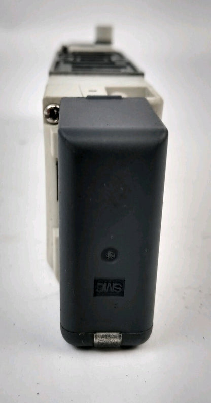 SMC VSR8-4-FIG-D-3VZ SOLENOID VALVE 0.2-1.0MPa4