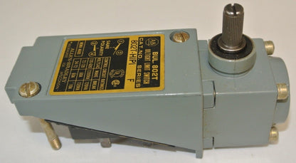 ALLEN-BRADLEY 802T-H1P1 PLUG-IN OILTIGHT LIMIT SWITCH / LEVER TYPE / NEW SURPLUS2