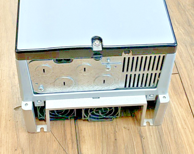 ALLEN BRADLEY 20AD034A3AYNANC0 POWER FLEX AC DRIVE 70 FRM 5.0012