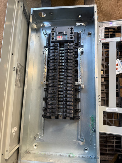 SIEMENS P1X42MC250CT 208Y/120V PANELBOAD QR2B125 MAIN CIRCUIT BREAKER (42)20A6