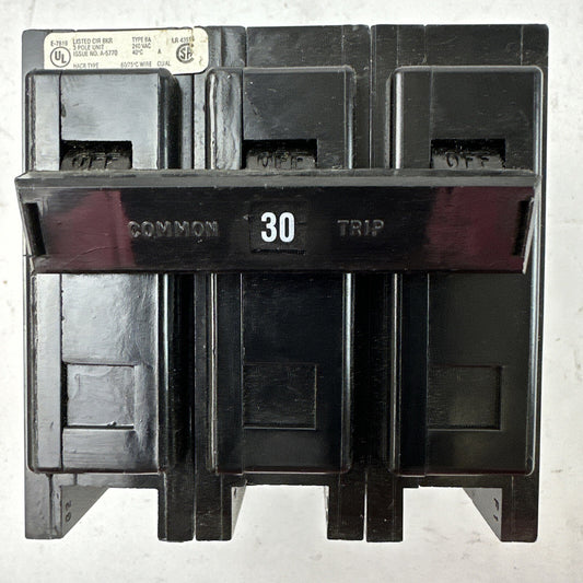 CUTLER HAMMER / WESTINGHOUSE BAB3030HT CIRCUIT BREAKER 3POLE 30AMP 240VAC0