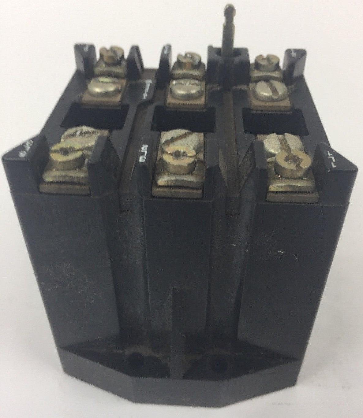 ALLEN BRADELY 592-JOV16 OVERLOAD RELAY SER A 120-600VAC NEMA A6004