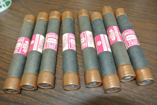 LOT of 8 / BUSS NOS-4 ONE-TIME FUSE / 4A / 600V / NEW SURPLUS / NOS40