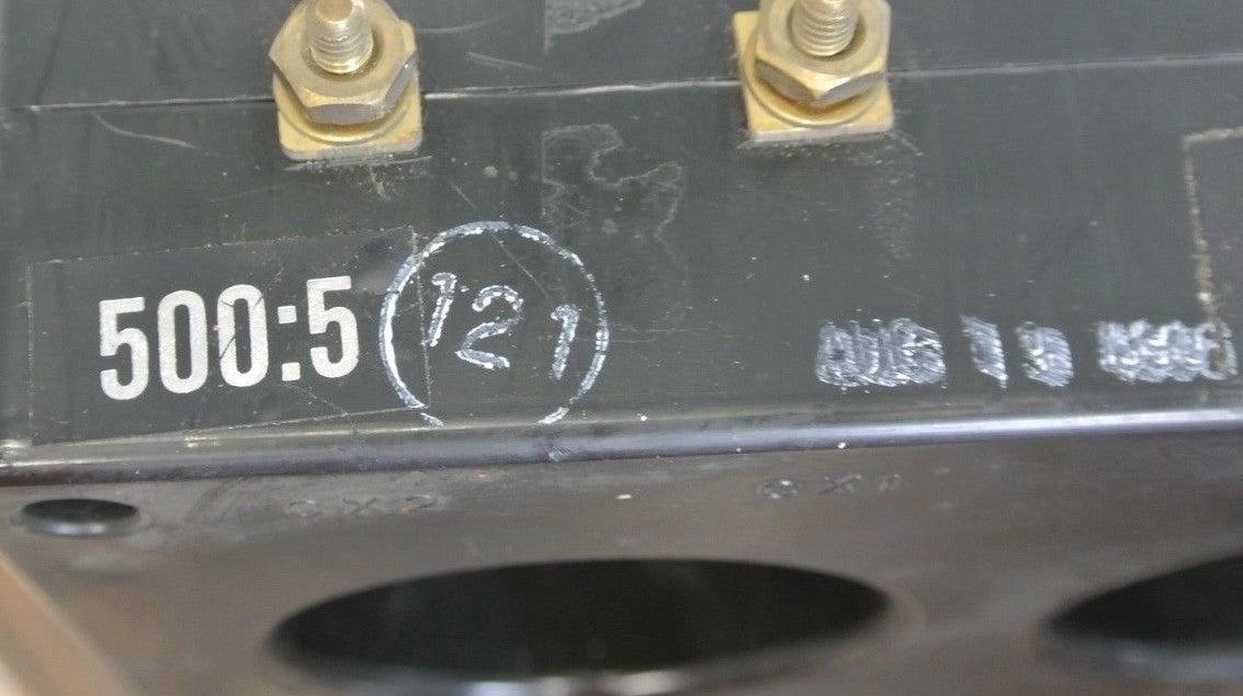 CUTLER-HAMMER 3P85-501  2092A37H07 CURRENT TRANSFORMER 500:5 RATIO 600V 50-400Hz7