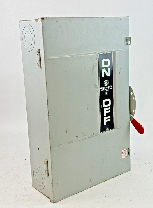 GE - TGN3324 MODEL 6 - SAFETY SWITCH NON-FUSIBLE - 200A/ 240VAC/ 3 POLE/ TYPE 10