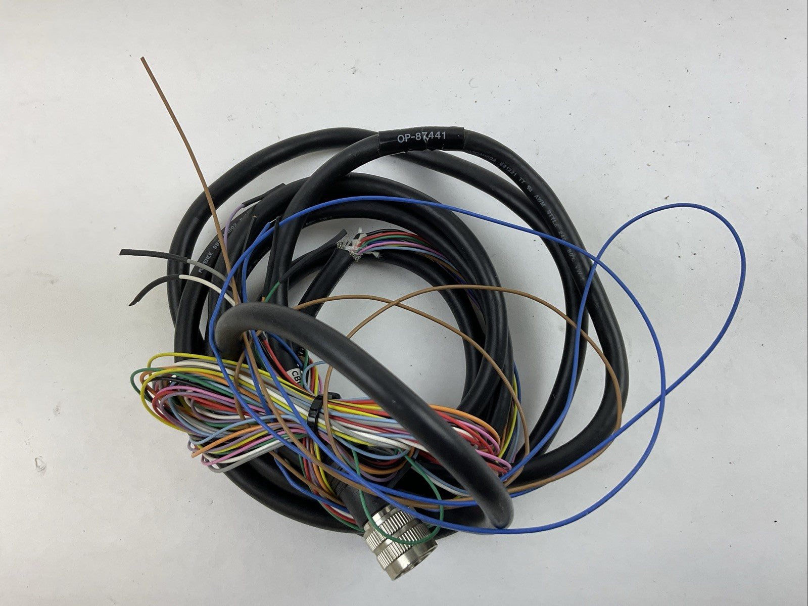 KEYENCE OP-7441 POWER I/O CABLE0