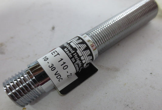 NAMCO CONTROLS ET110-22120 TUBULAR PROXIMITY SENSOR - N.O. - NPN - NEW SURPLUS0