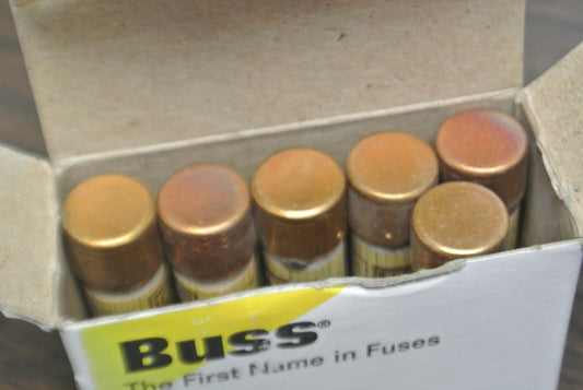 LOT of 6 / BUSSMANN / TRON KAB-8 RECTIFIER FUSES 8A / 250V / NEW SURPLUS 0