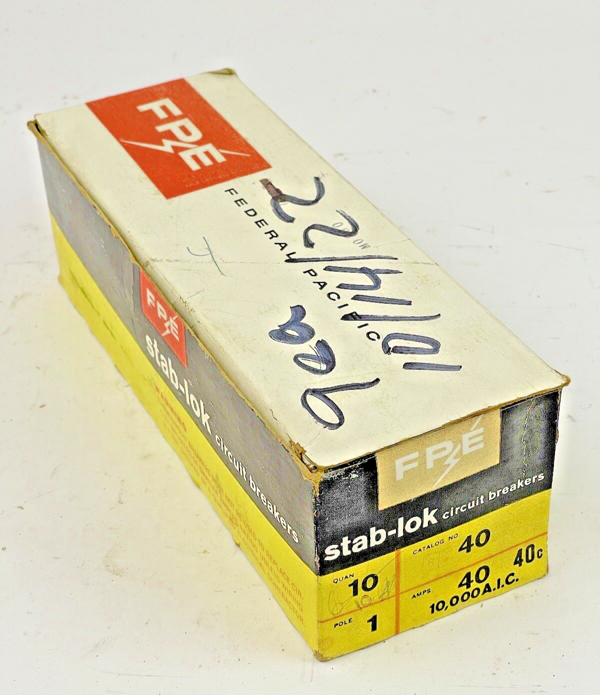 FEDERAL PACIFIC *BOX OF 9* STAB-LOK 40A, 1 POLE CIRCUIT BREAKERS1