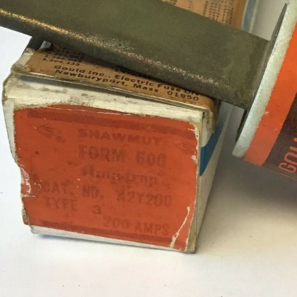 GOULD SHAWMUT A2Y200 FUSE AMPTRAP TYPE 3 200A 250VAC 1
