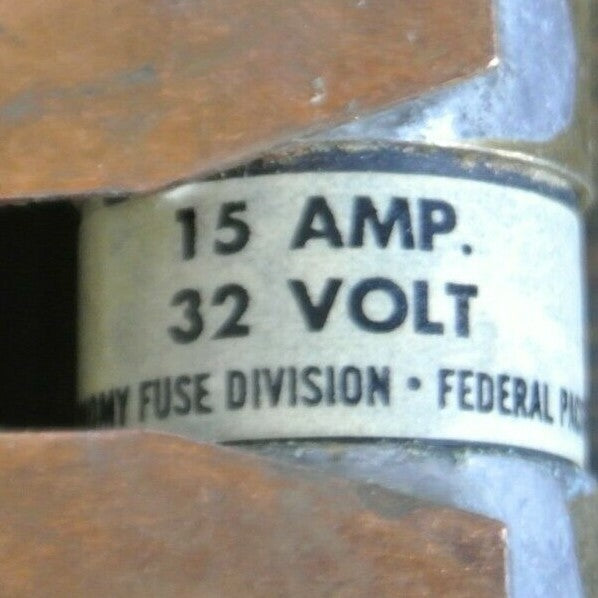 ECONOMY / FPE OBH-15 BOLT-ON FUSE / 15A / 32VDC / NEW SURPLUS2