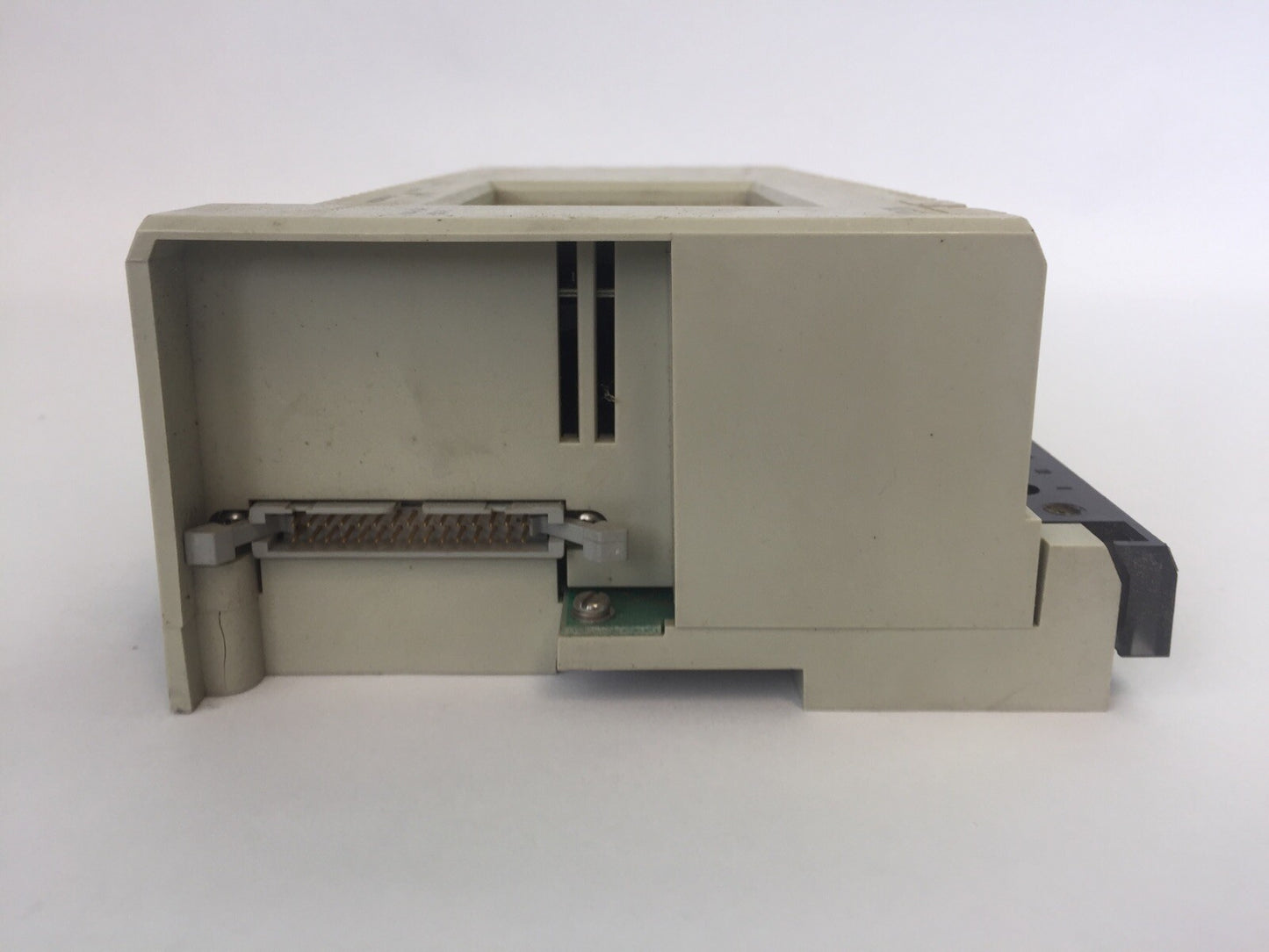 MODICON 110CPU51201 CPU MODULE 115VAC 50/60HZ 0.3A4