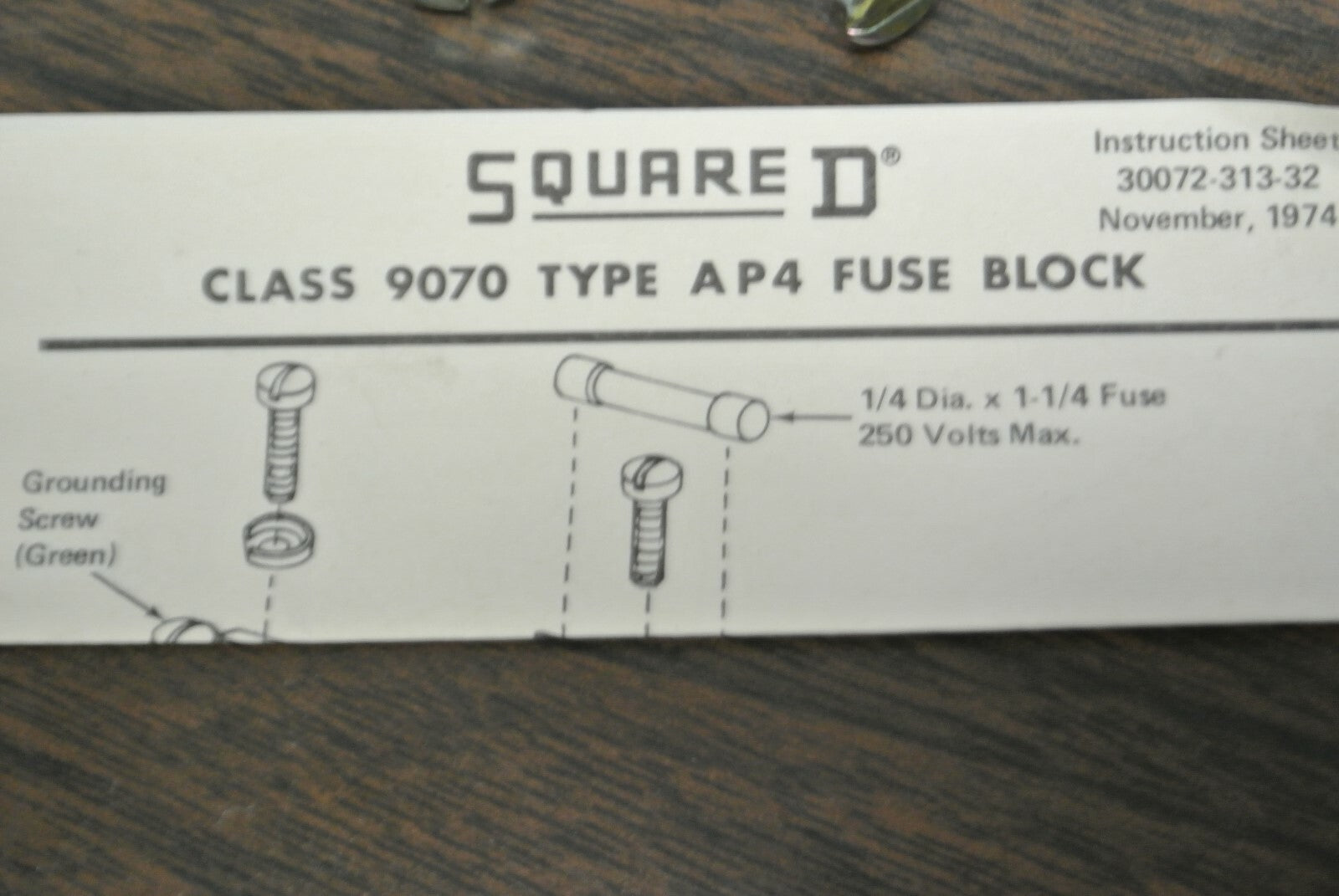 SQUARE D / 9070 AP-4 / FUSE BLOCK ASSEMBLY / NEW SURPLUS6