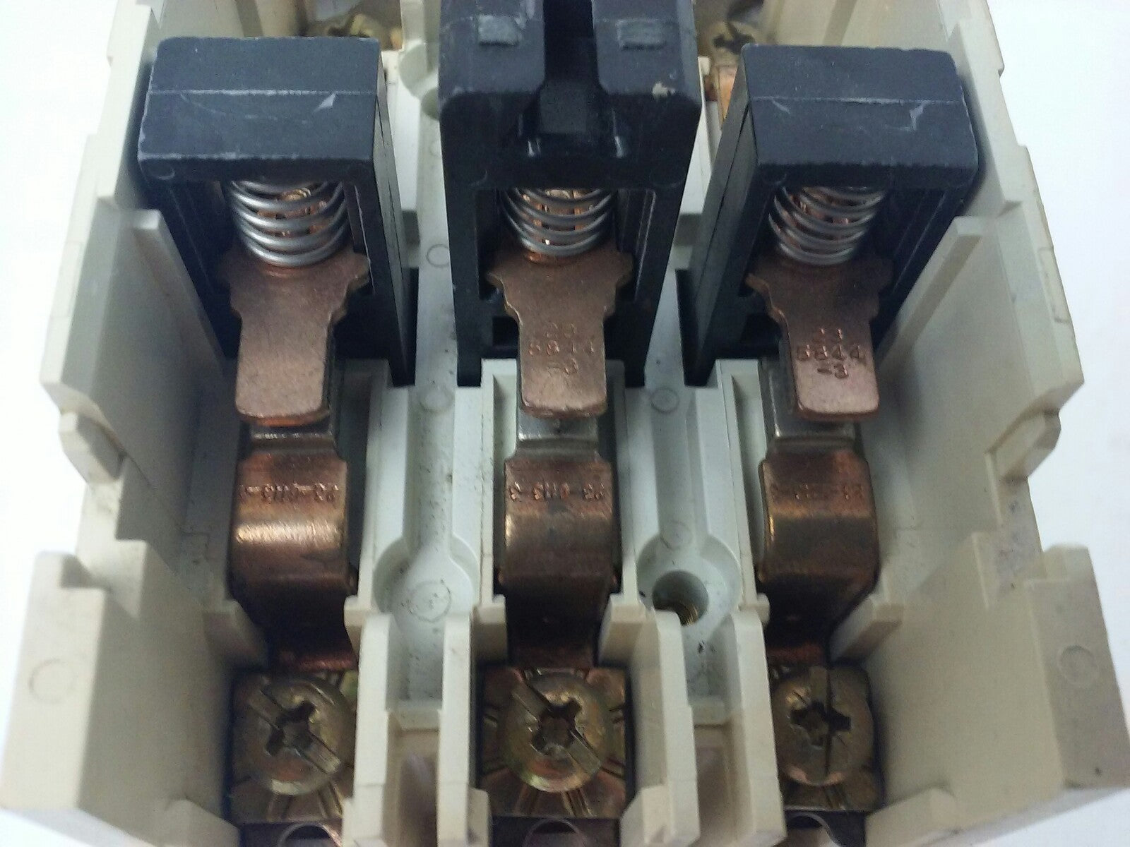 CUTLER HAMMER / EATON AN16DN0 STARTER SIZE 1 27A 600V 3PH 10 HP C306GN34