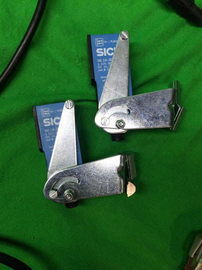 SICK OPTIC CLV650-0120 BARCODE SCANNER & CDM420-0102 POWER SUPPLY W/ WL18-3P4307