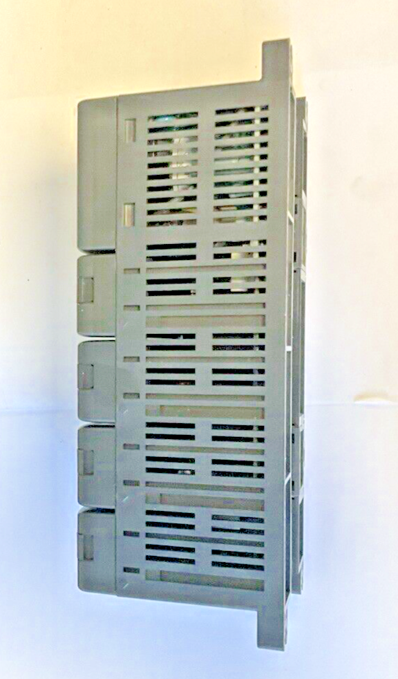 AUTOMATIONDIRECT D2-04B,DL230CPU,D2-08TDI,D2-08ND3(2) PLC RACK6