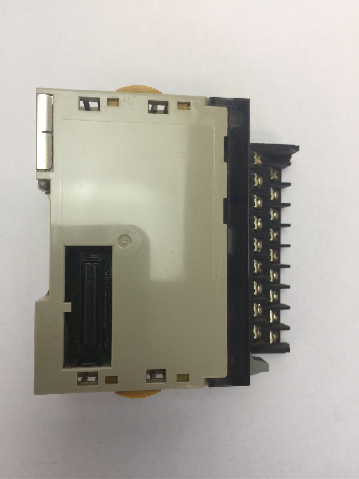 OMRON CJ1W-ID211 INPUT UNIT 24VDC 7mA5