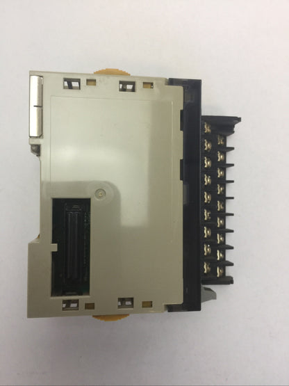 OMRON CJ1W-ID211 INPUT UNIT 24VDC 7mA5