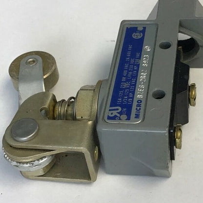 MICRO SWITCH BZE6-2RQ2 8923 LIMIT SWITCH 600VAC 250VDC 4