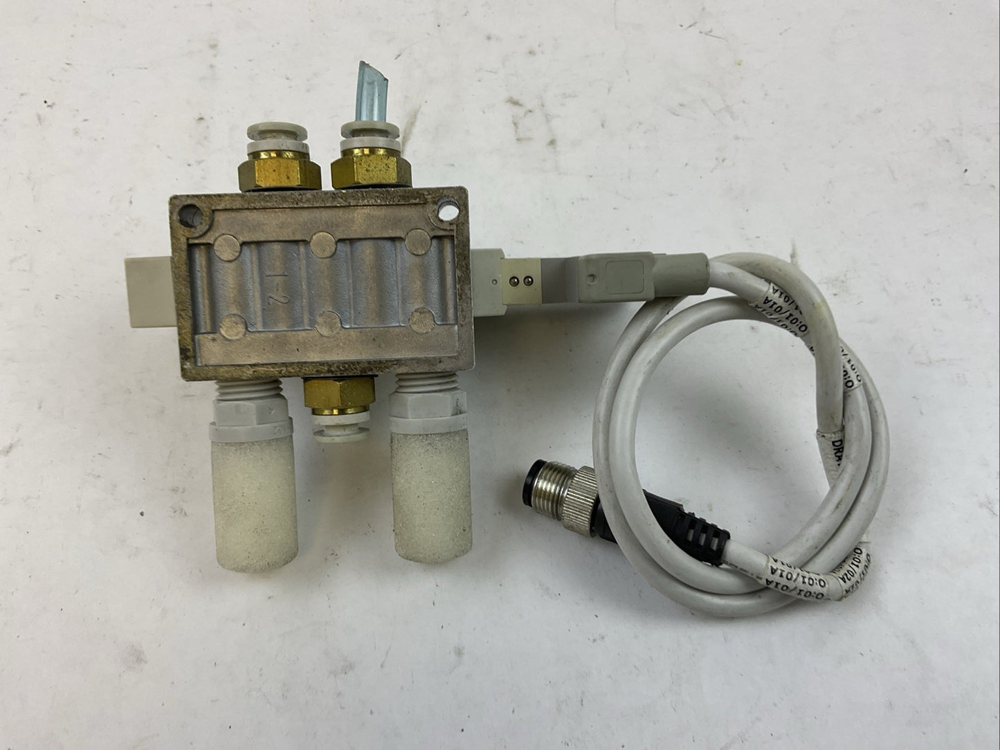 SMC SV2400-5W2U-02T SOLENOID VALVE 0.2-0.7MPa5