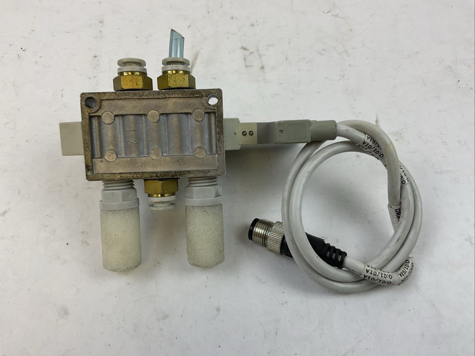 SMC SV2400-5W2U-02T SOLENOID VALVE 0.2-0.7MPa5