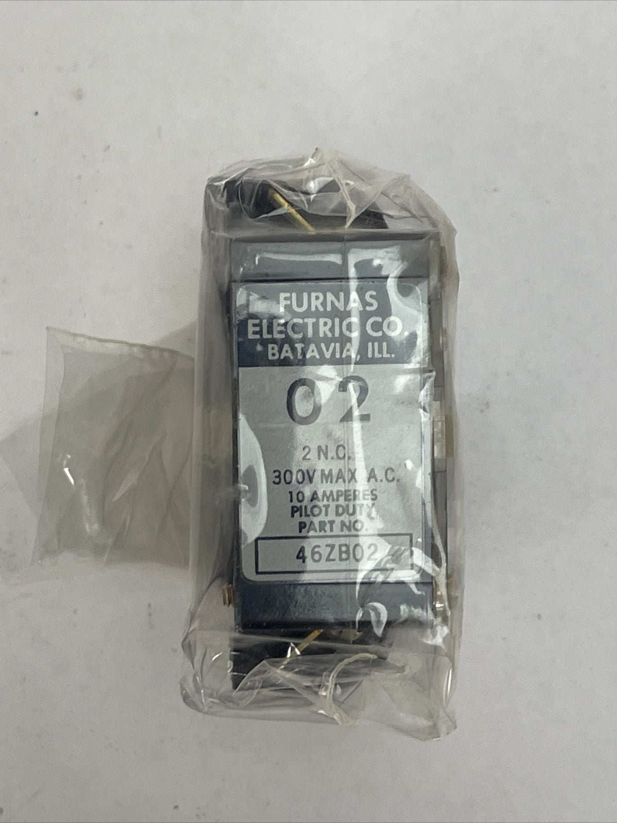 FURNAS 46ZB02 CONTACT BLOCK 300VAC 10AMP PILOT DUTY 2N.C. (LOT OF 2)1