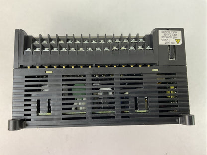 OMRON CP1H-XA40DR-A PROGRAMMABLE CONTROLLER VER 1.2 SOURCE 100-240VAC OUT 24VDC4