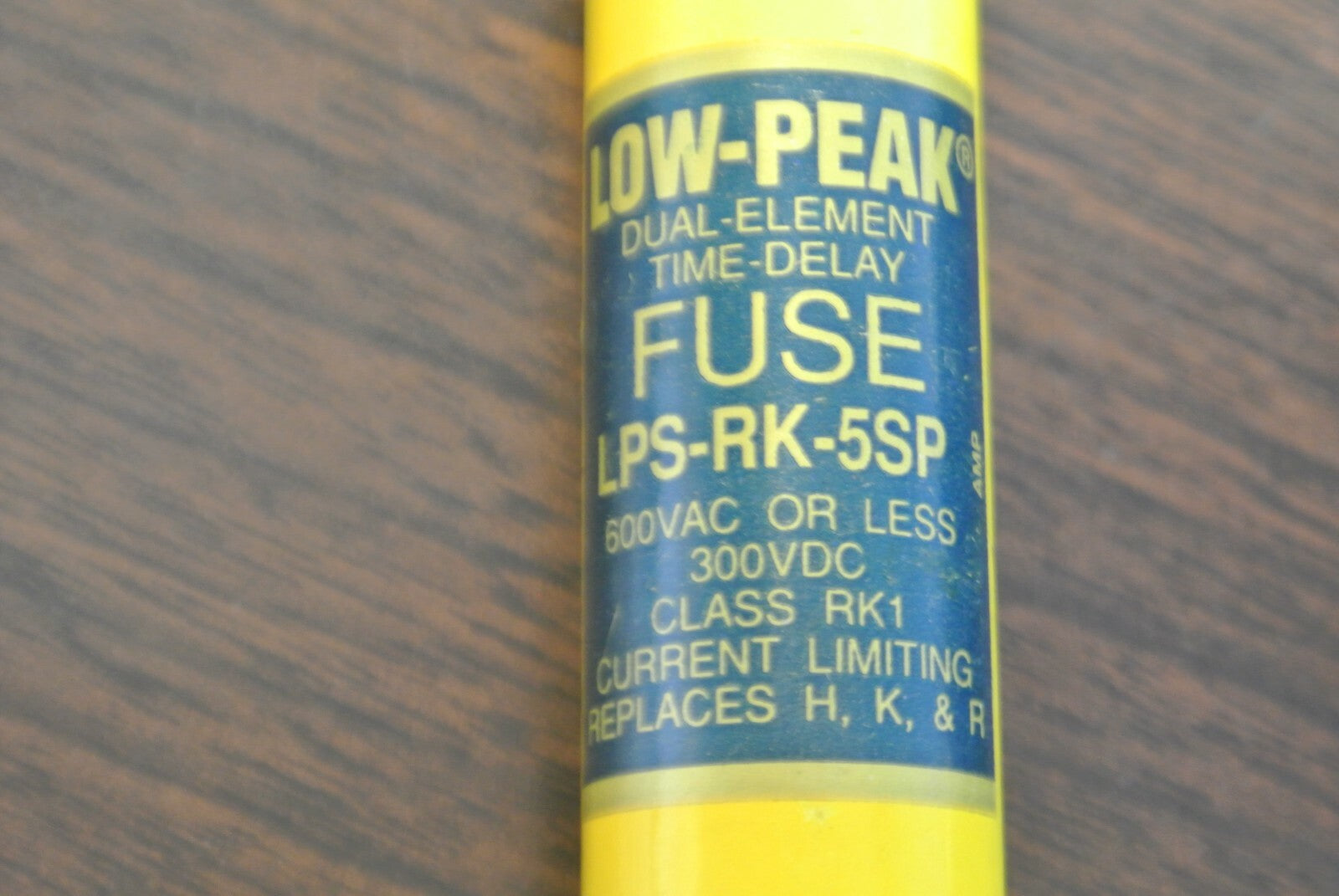 LOT of 3 / BUSS LPS-RK-5SP LOW-PEAK TIME-DELAY DUAL-ELEMENT FUSE / 5A / 600V1