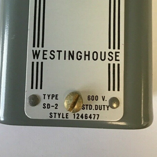 WESTINGHOUSE SD-2 PB W/LATCH 600V PUSHBUTTON3