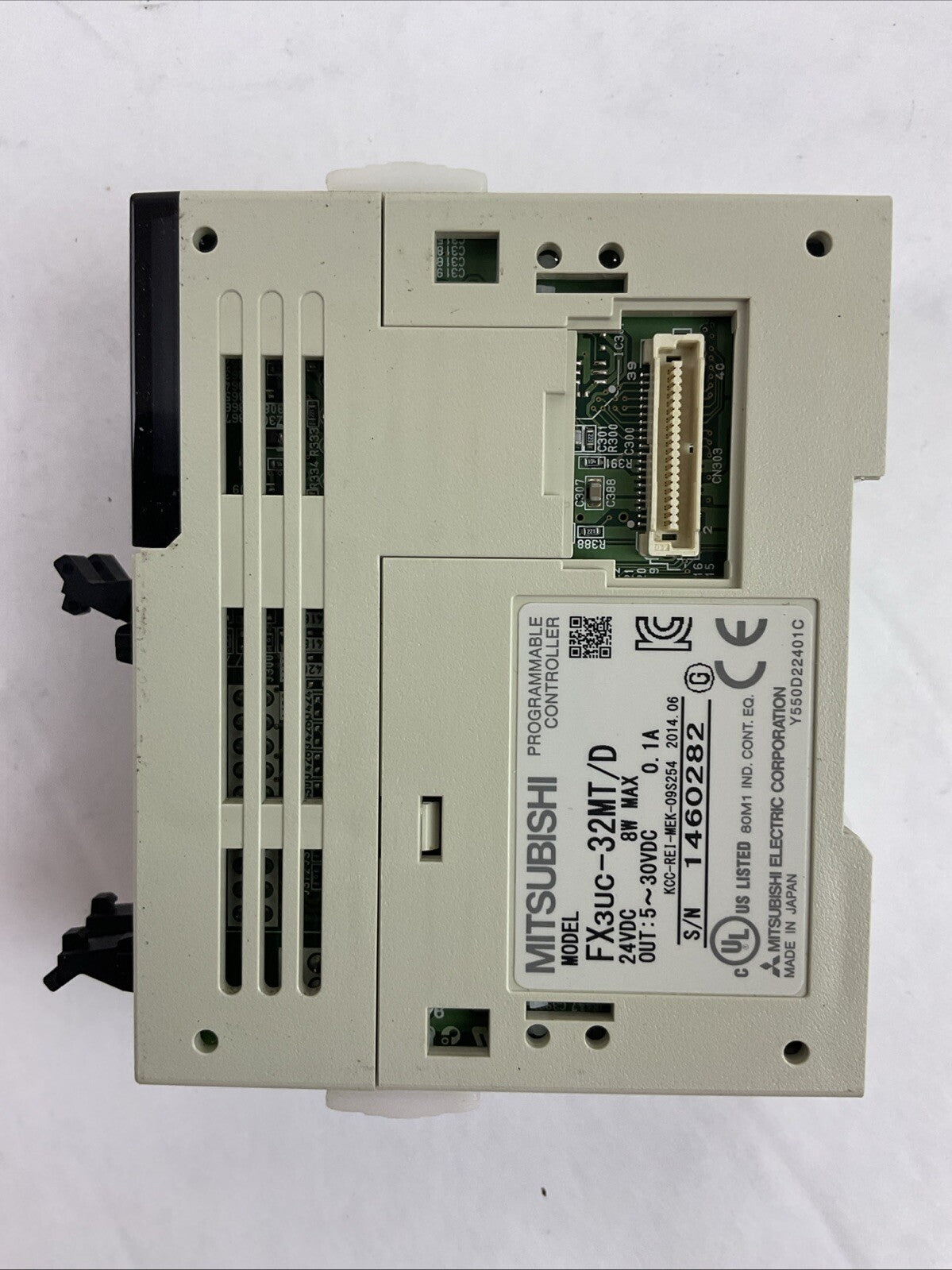 MITSUBISHI FX3uc-32MT/D PROGRAMMABLE CONTROLLER 24VDC 8W1