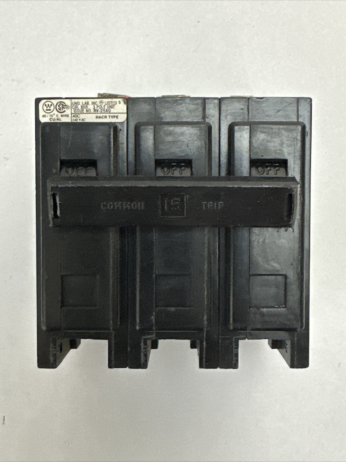 CUTLER HAMMER / WESTINGHOUSE QBHW3015H CIRCUIT BREAKER 15AMP 240VAC 3POLE0