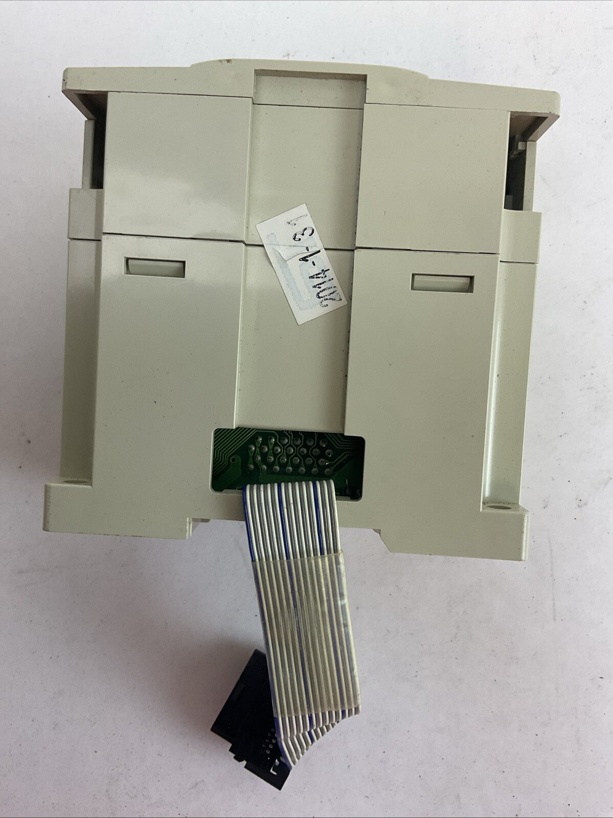 MITSUBISHI FX2N-8ER PROGRAMMABLE CONTROLLER OUT 30VDC 250VAC 2A IN 24VDC .5mA3