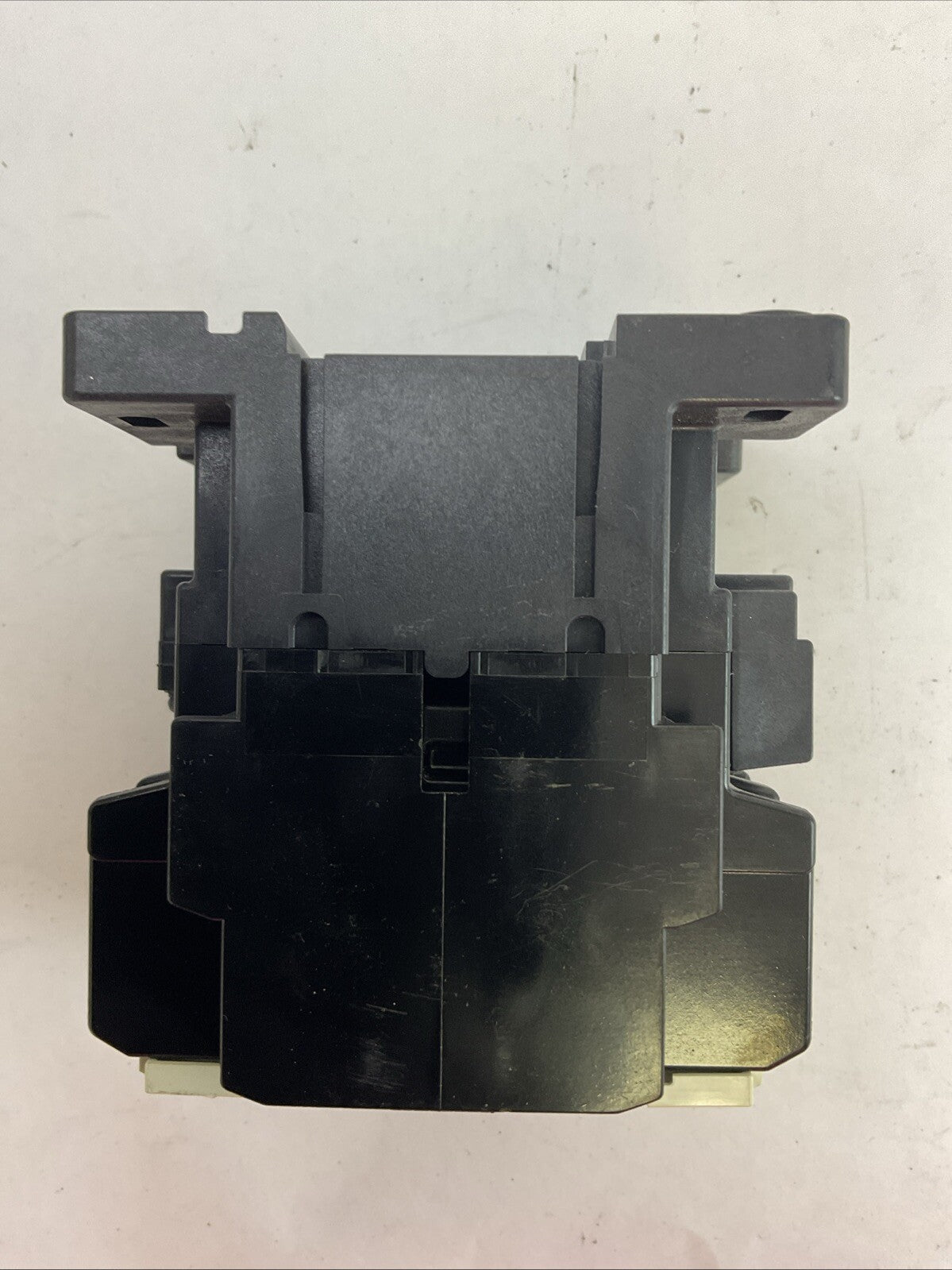 FUJI SC-N1 SC25BAA CONTACTOR 3NC0T 600VAC 3PH 25HP COIL 220-240V 60HZ3