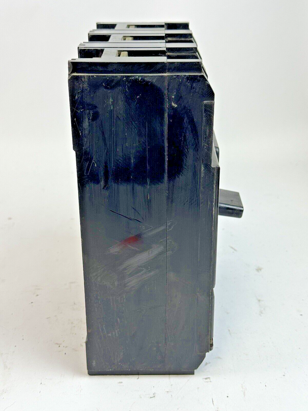 FPE - NJ631150 - MOLDED CASE CIRCUIT BREAKER - 150 A, 3 POLE, 600 VAC4