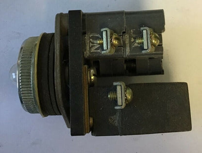 ITE H30PG PUSH TO TEST LIGHT BUTTON 240VAC 4