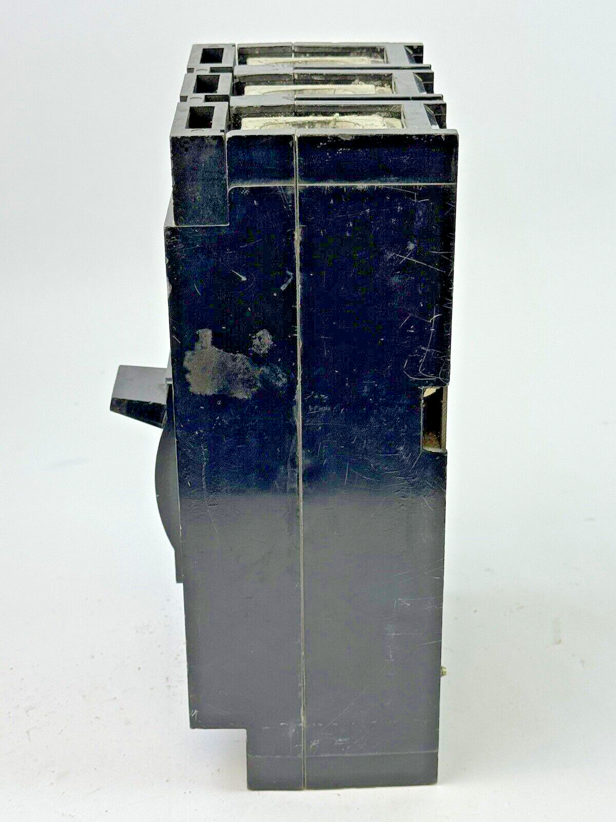SQUARE D - LAL36400MBZ - MOLDED CASE CIRCUIT BREAKER - 400 AMP, 3 POLE, 600 VAC4
