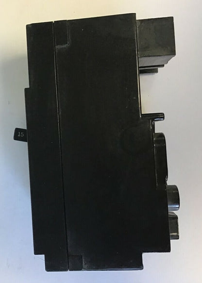 ITE EE2-B015 CIRCUIT BREAKER 125/250VDC 240VAC 15A 2POLE 6