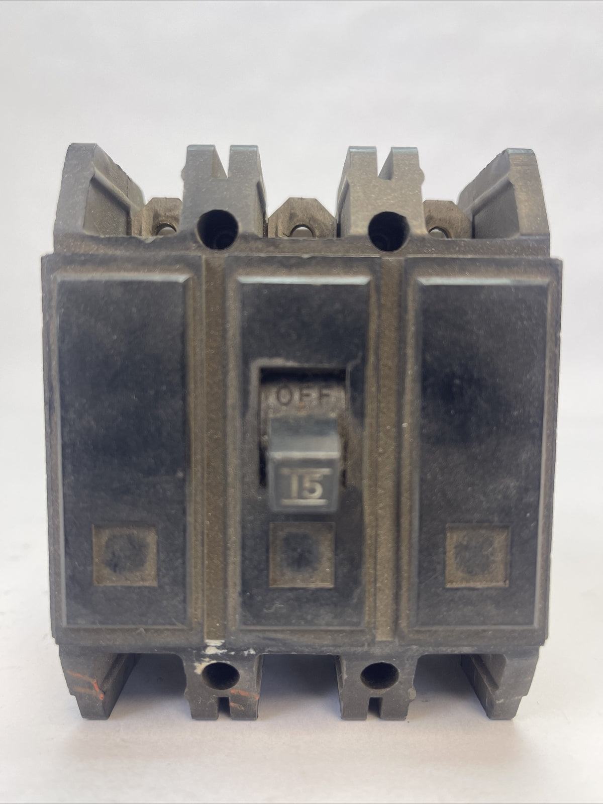 CUTLER HAMMER / WESTINGHOUSE QC3015 CIRCUIT BREAKER 15A 3P 120/240VAC0