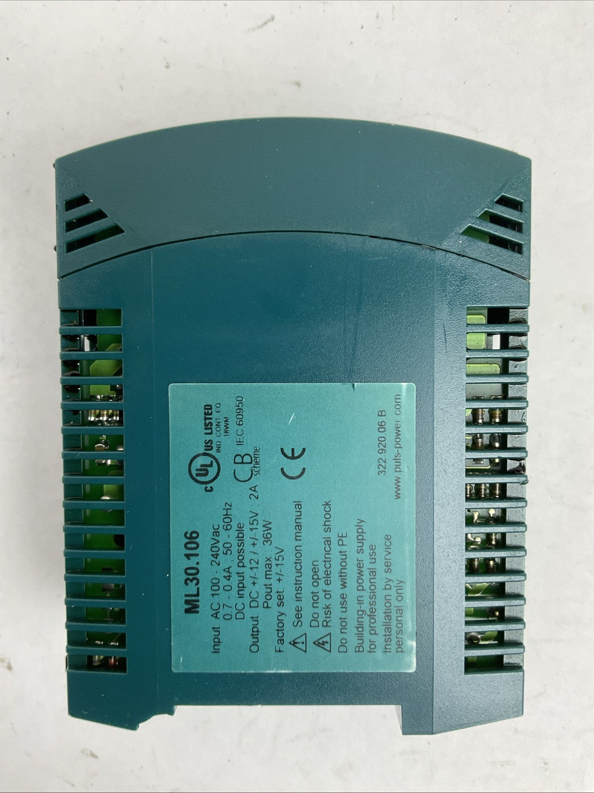 PULS ML30.106 POWER SUPPLY OUTPUT DC +/-15 / +/-15V 2A2