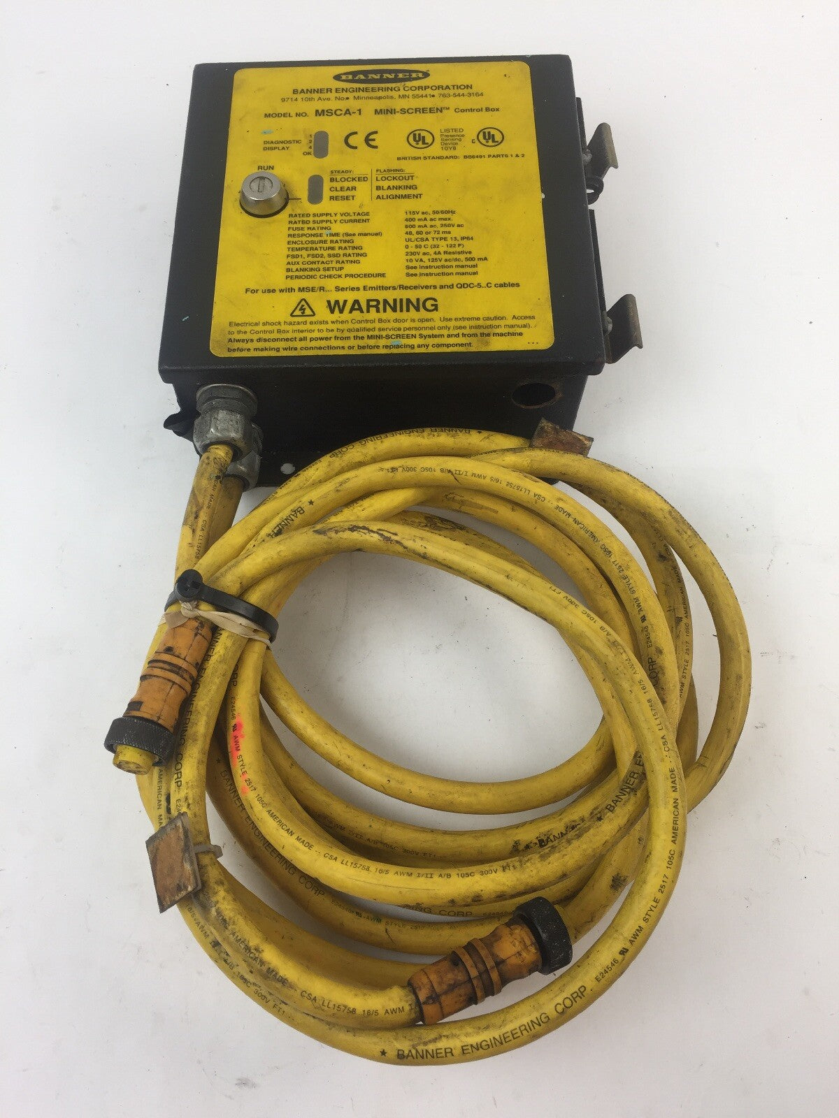 BANNER MSCA-1 MINI-SCREEN CONTROL BOX WITH CABLES MISSING KEY0