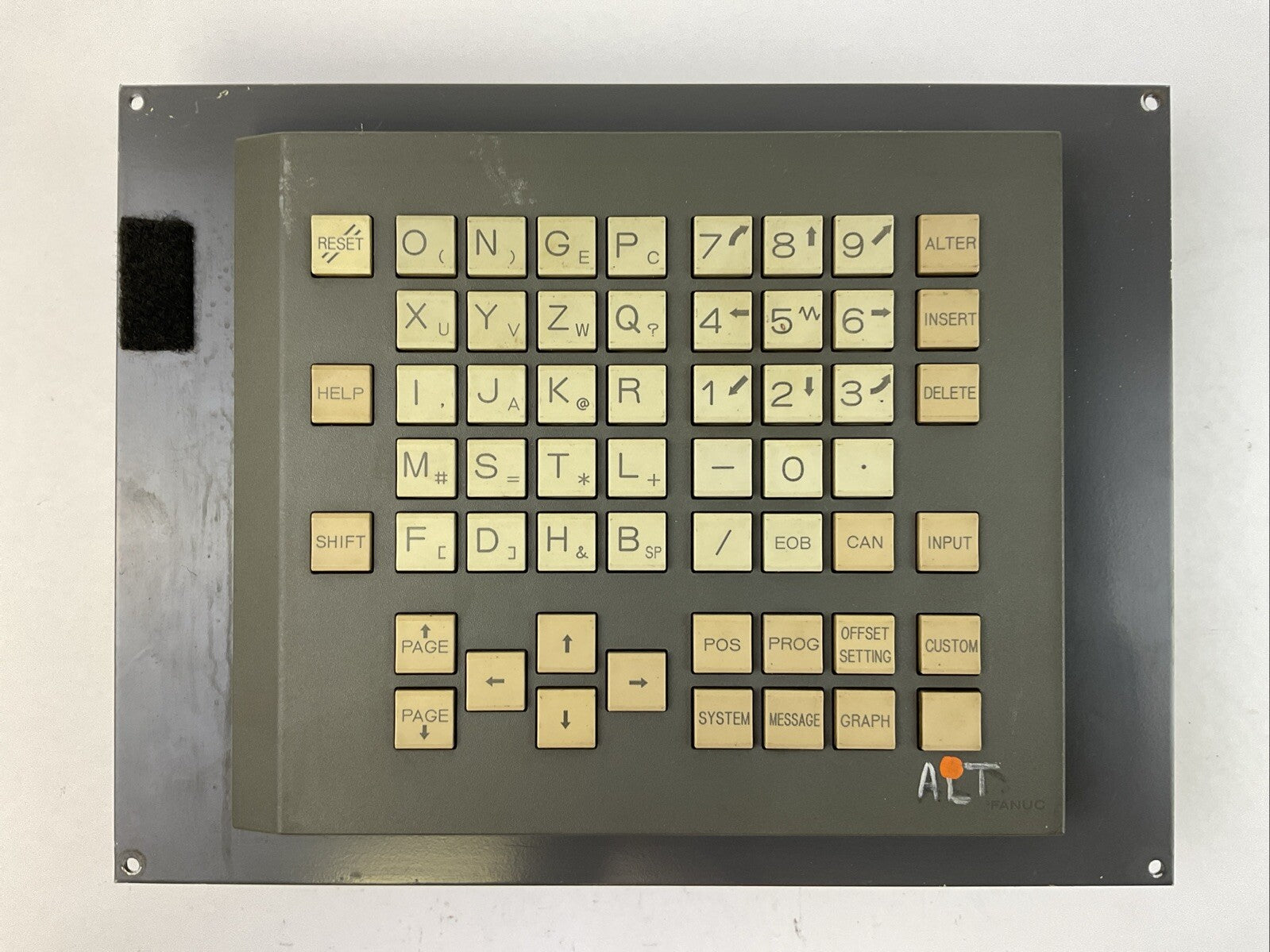 FANUC A02B-0236-C327/MBR MDI UNIT A08B-0084-C100/D HDD UNIT0