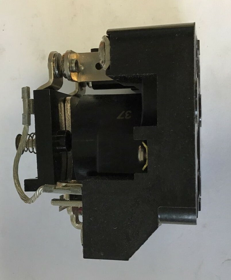 STRUTHERS-DUNN TYPE 425BXX RELAY COIL 240V 50-60HZ 1HP 30A 120/240VAC6