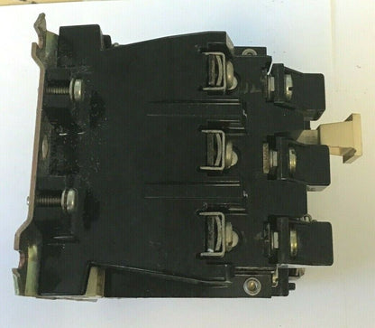 ALLEN BRADLEY 509-BOD STARTER SIZE 1 SER.B W/CB236 COIL W30 HEATER6