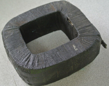 ALLEN-BRADLEY 4A01 COIL - 110V, 60Hz / 95V, 50Hz - NO SCREWS3