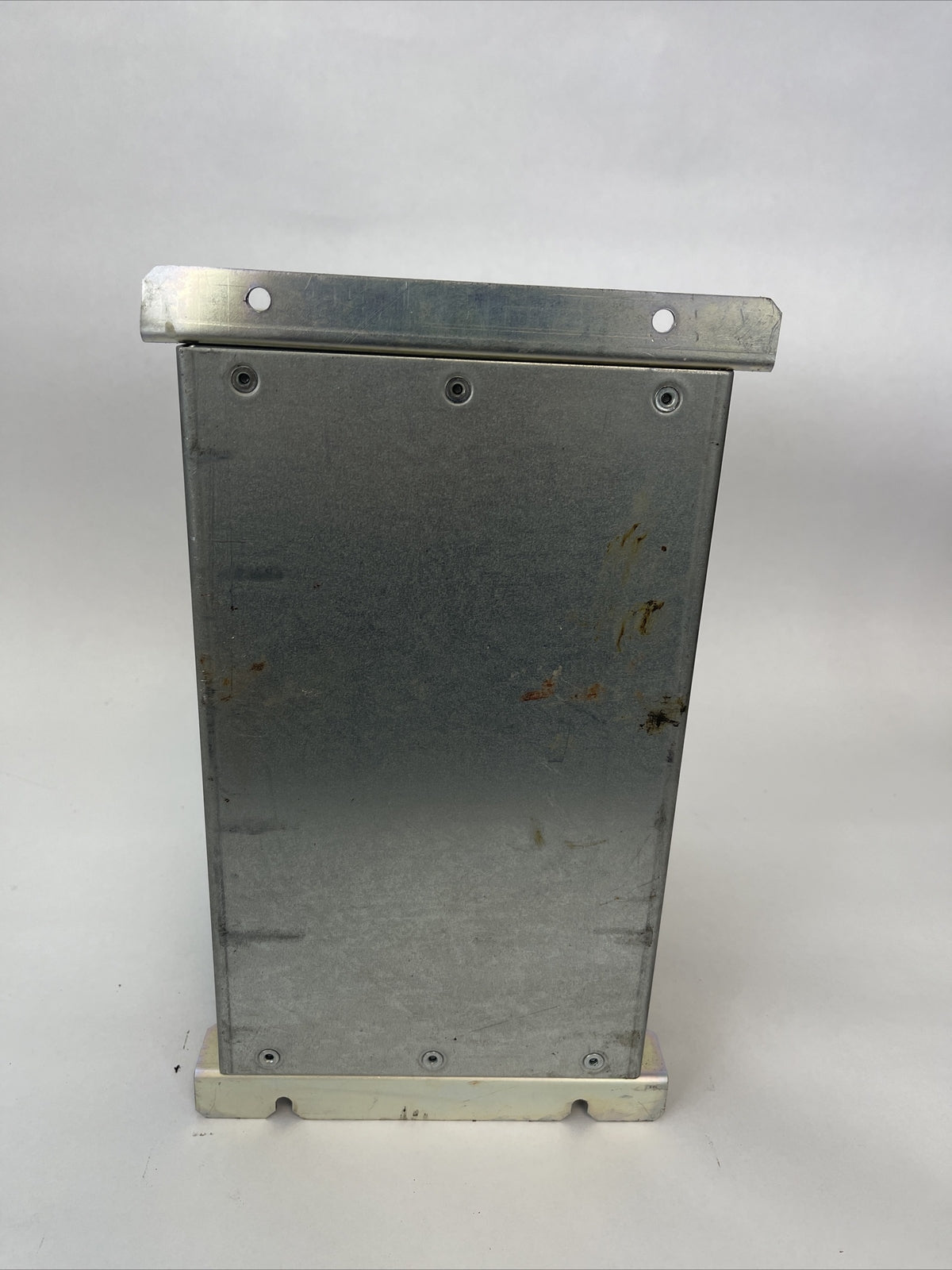 YASKAWA CDBR-4220D BRAKING UNIT INPUT 510-680VDC 80A OUTPUT 80A4