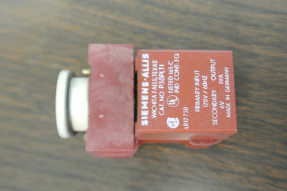 SIEMENS-ALLIS P22PLST1 PILOT LIGHT / 120V  / NEW SURPLUS6