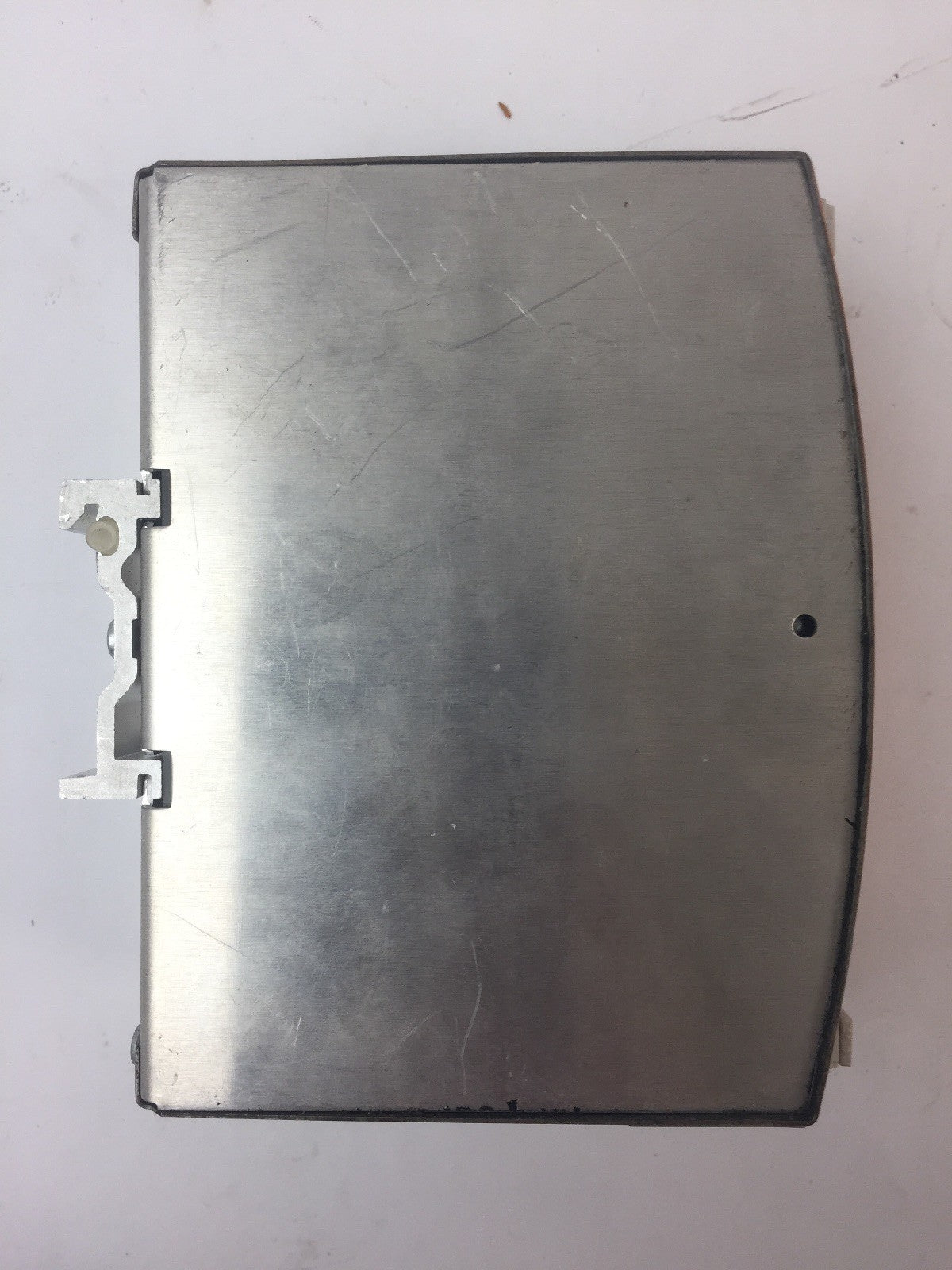 IFM DN2011 24V-2.5A POWER SUPPLY. 5